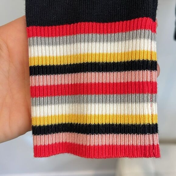 Metric Knits Color Block Striped sweater - Picture 4 of 7